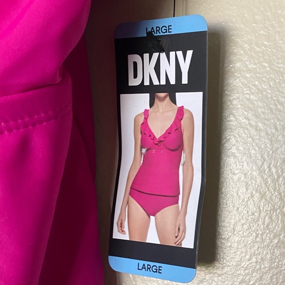 NWT DKNY Ladies Swimsuit in Ruffle Tankini Top ONLY Fucia Solid Size Large - Picture 2 of 4
